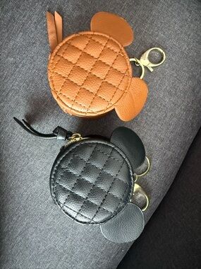 Quilted Round pacifier Pouch - Tan and Black
